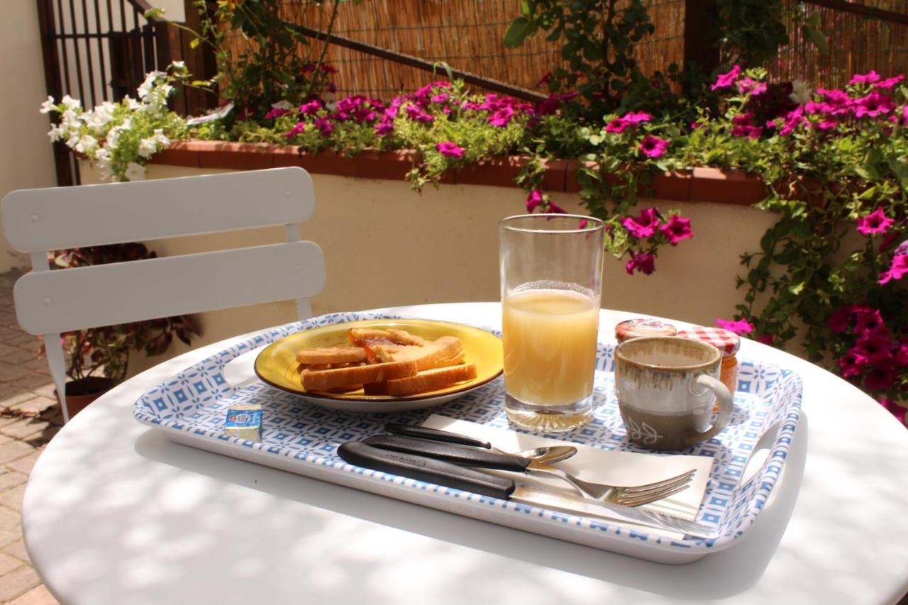 Giobo Rooms ซินิสโกลา ภายนอก รูปภาพ